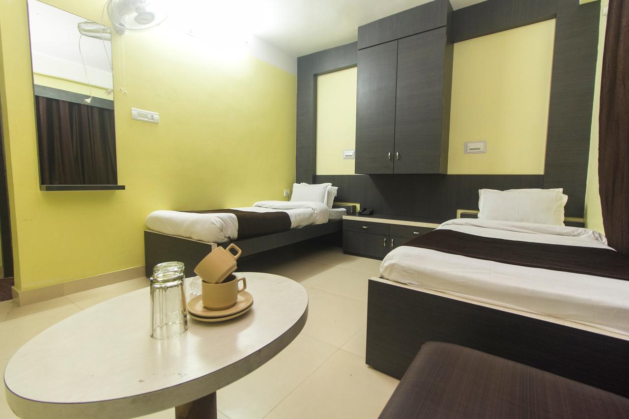 Hotel Jagat Siliguri Dış mekan fotoğraf